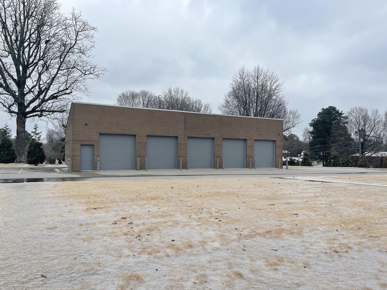 Medical Clinic / Surgery Center: 1507 Linwood Dr, Paragould, AR 72450